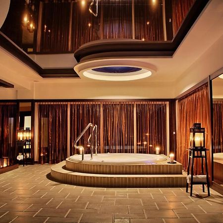 Oleśnica The Amber Business & Spa Hotel מראה חיצוני תמונה