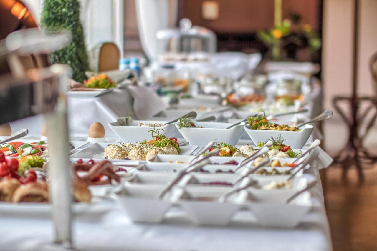 Oleśnica The Amber Business & Spa Hotel מראה חיצוני תמונה