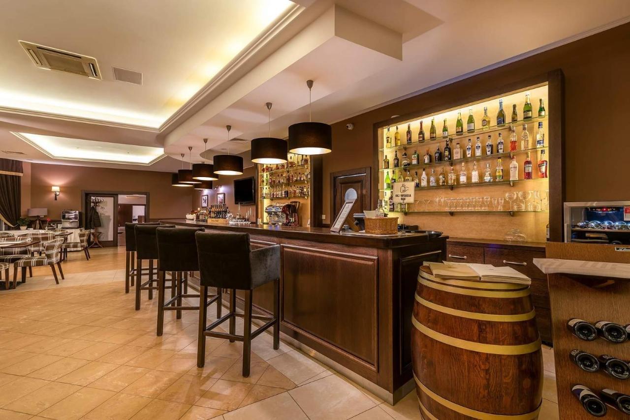 Oleśnica The Amber Business & Spa Hotel מראה חיצוני תמונה